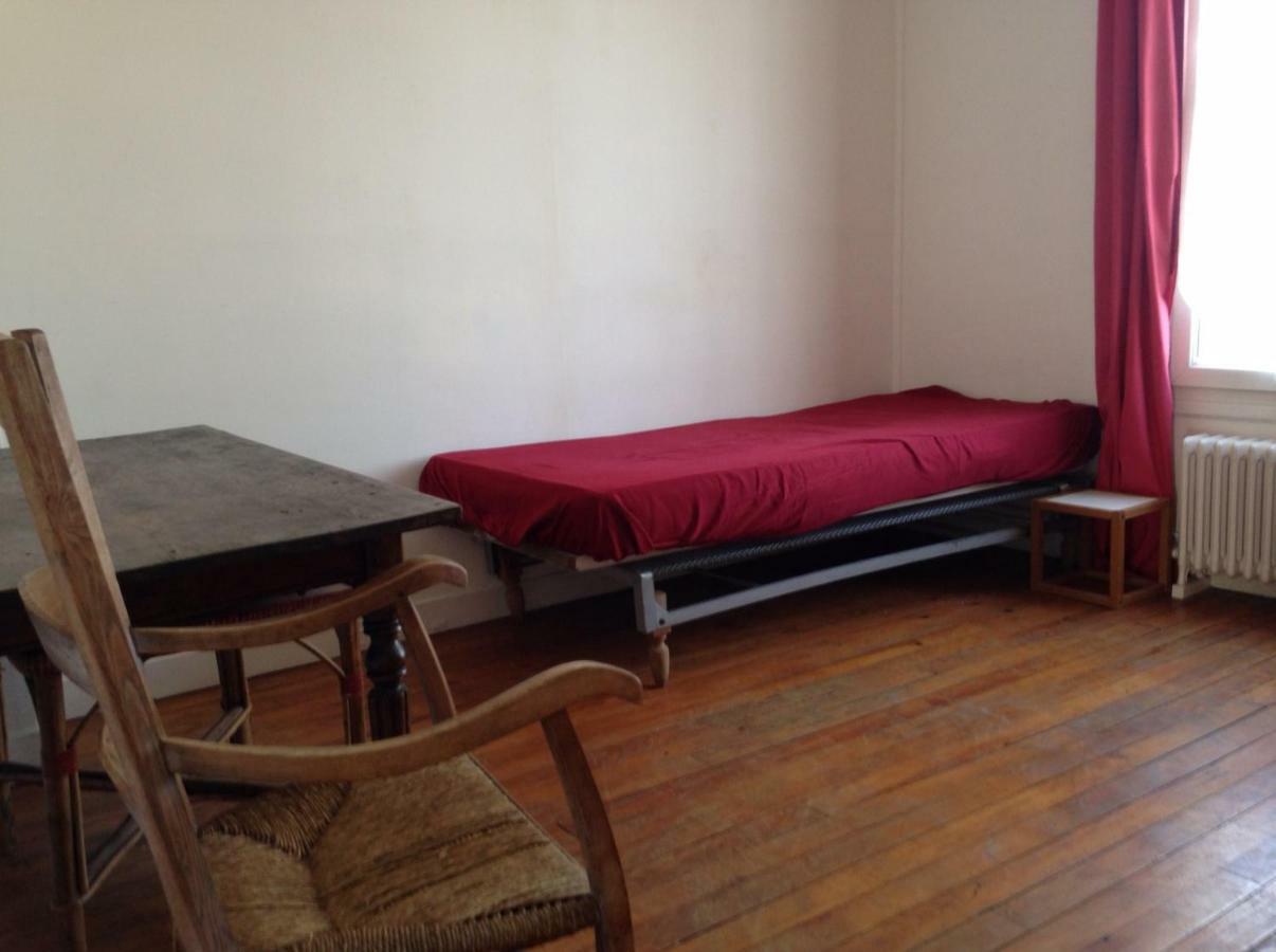 Chambres meublées chez l'habitant dans appartement proche gare sncf Creil Esterno foto